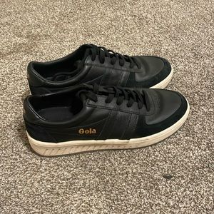 Women’s size 7 black Gola sneakers